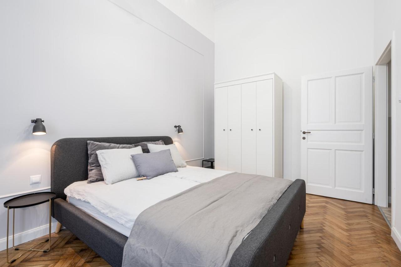 Atmos Glare Apartment Budapest Kültér fotó