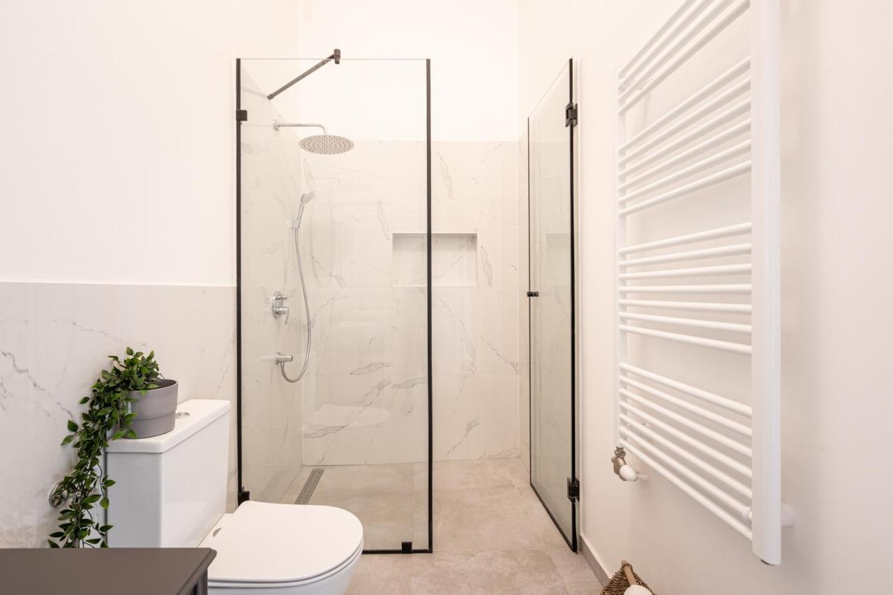 Atmos Glare Apartment Budapest Kültér fotó