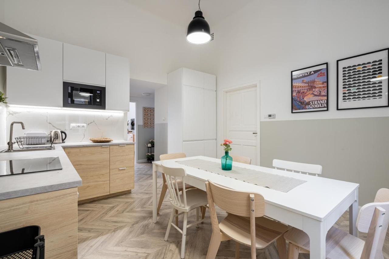 Atmos Glare Apartment Budapest Kültér fotó